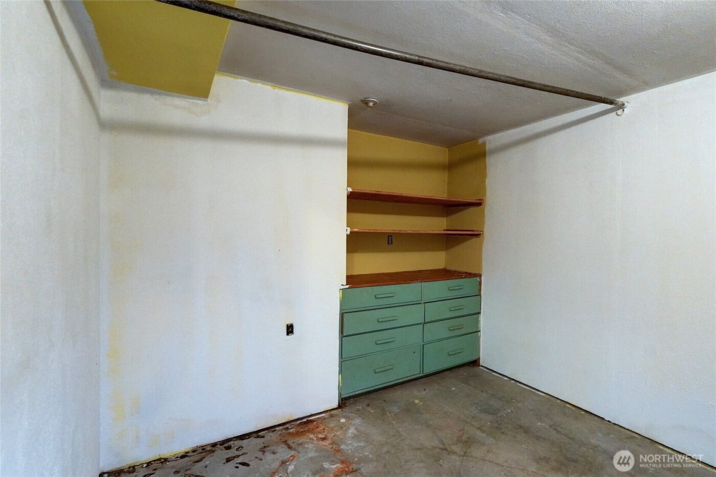 1730 N Narrows Drive , Tacoma, WA 98406-1510