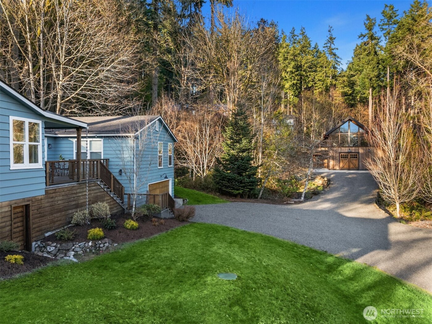 7204 NE Baker Hill Road , Bainbridge Island, WA 98110