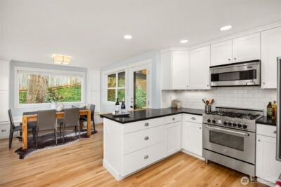 7204 NE Baker Hill Road , Bainbridge Island, WA 98110 - Photo 17