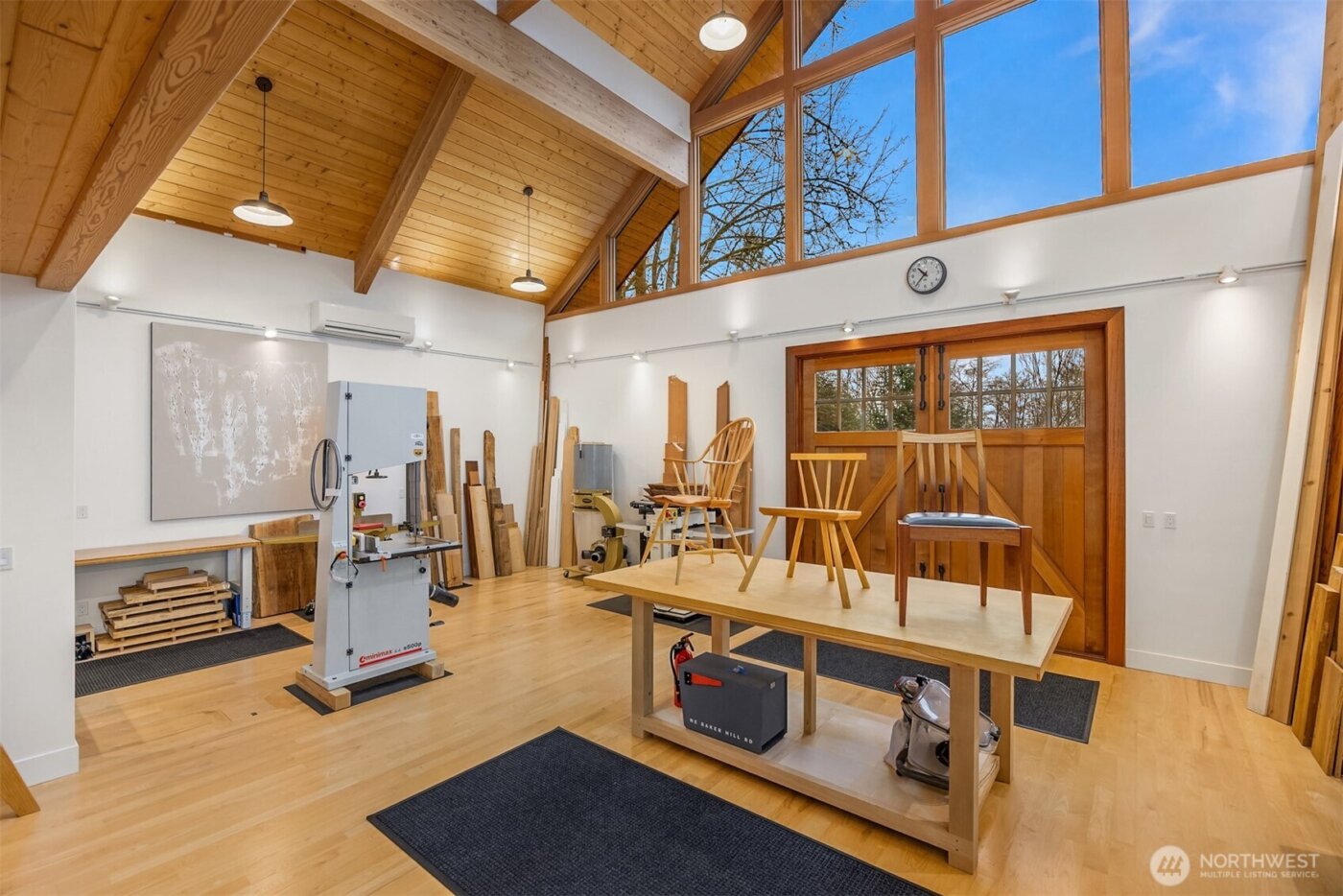 7204 NE Baker Hill Road , Bainbridge Island, WA 98110