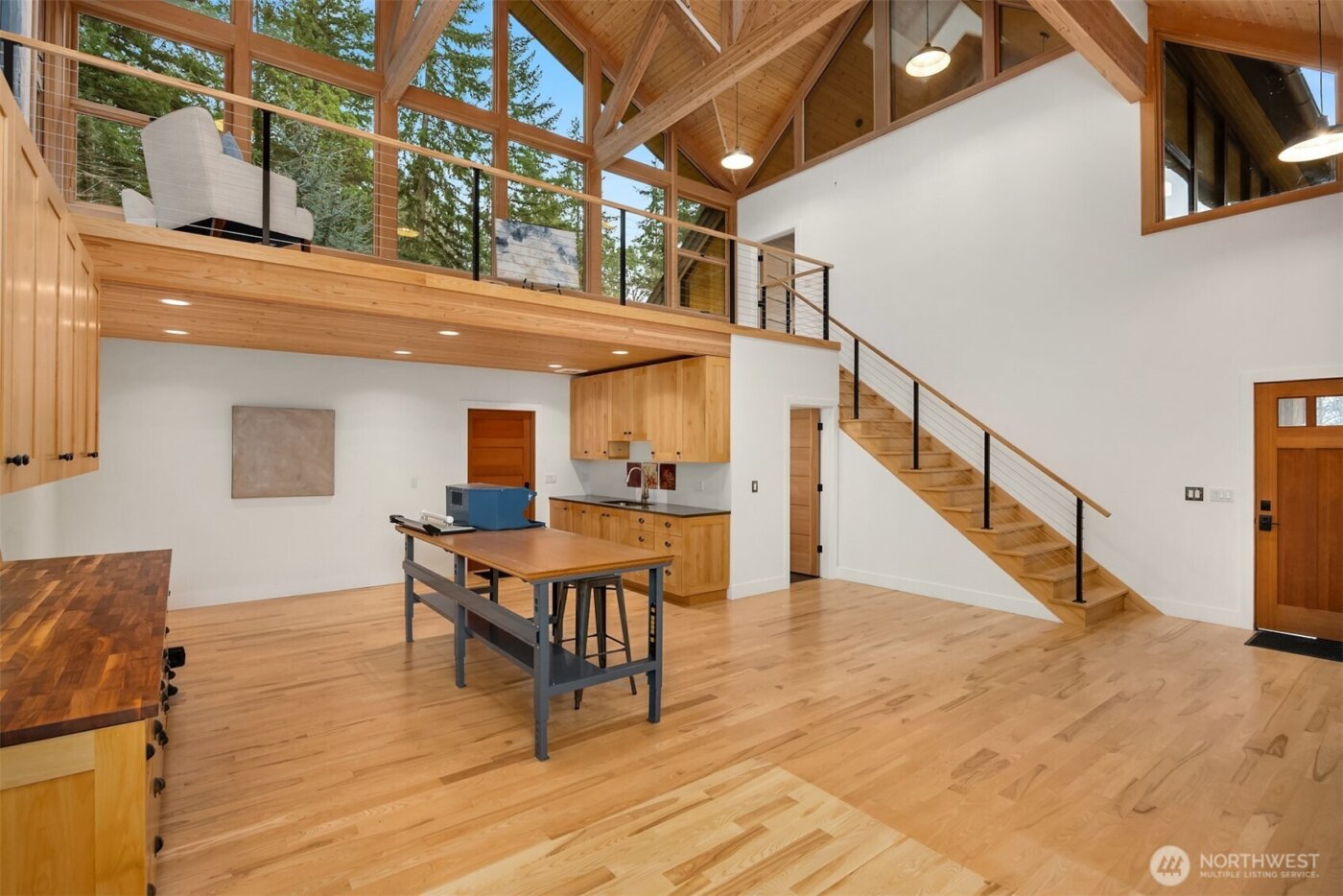 7204 NE Baker Hill Road , Bainbridge Island, WA 98110