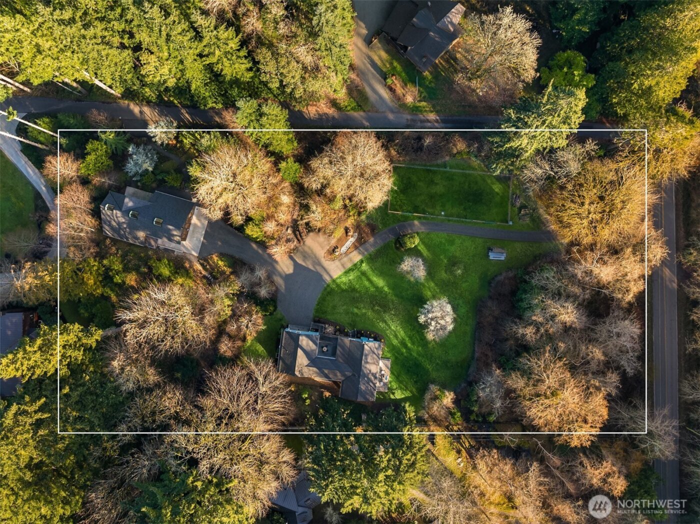 7204 NE Baker Hill Road , Bainbridge Island, WA 98110