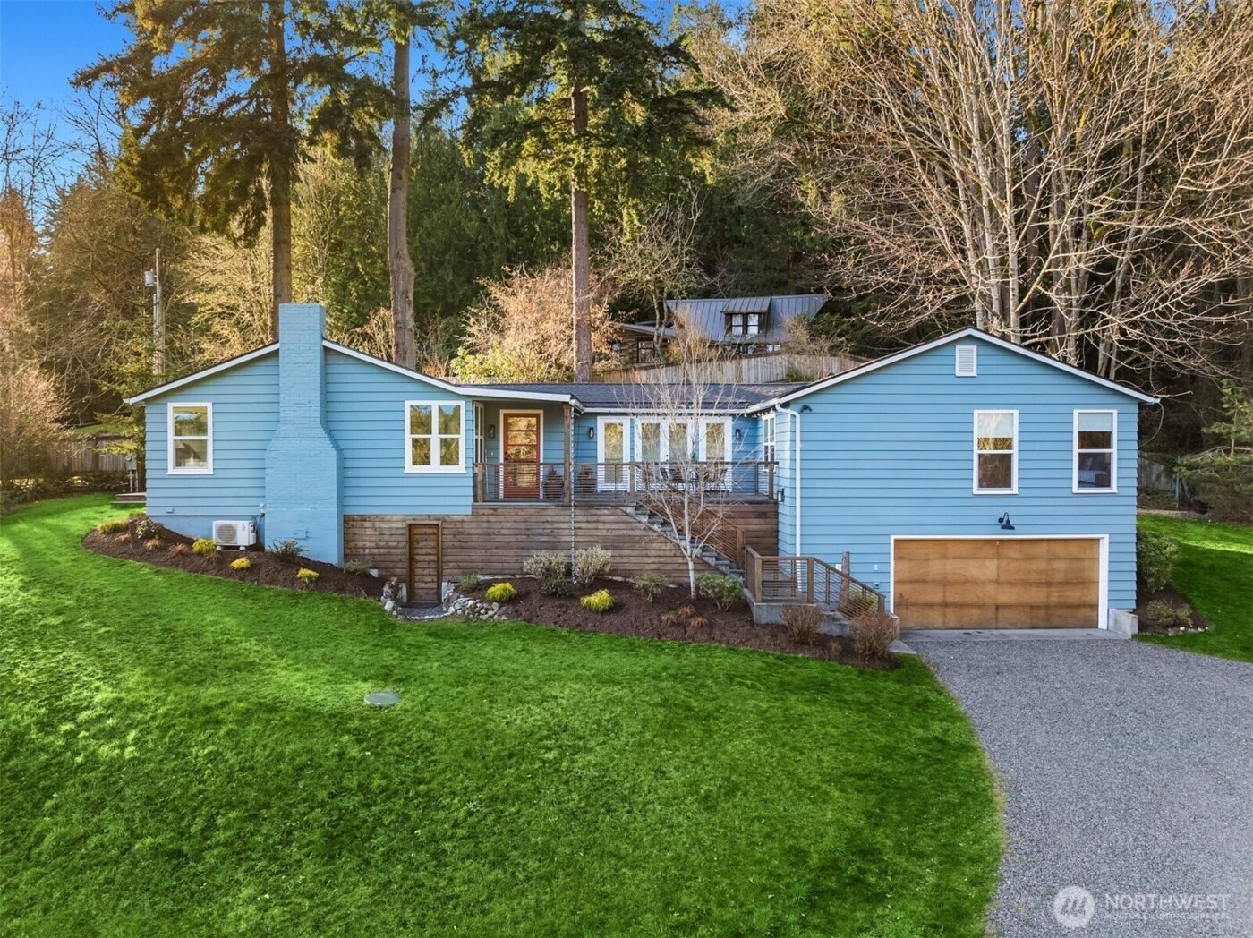7204 NE Baker Hill Road , Bainbridge Island, WA 98110