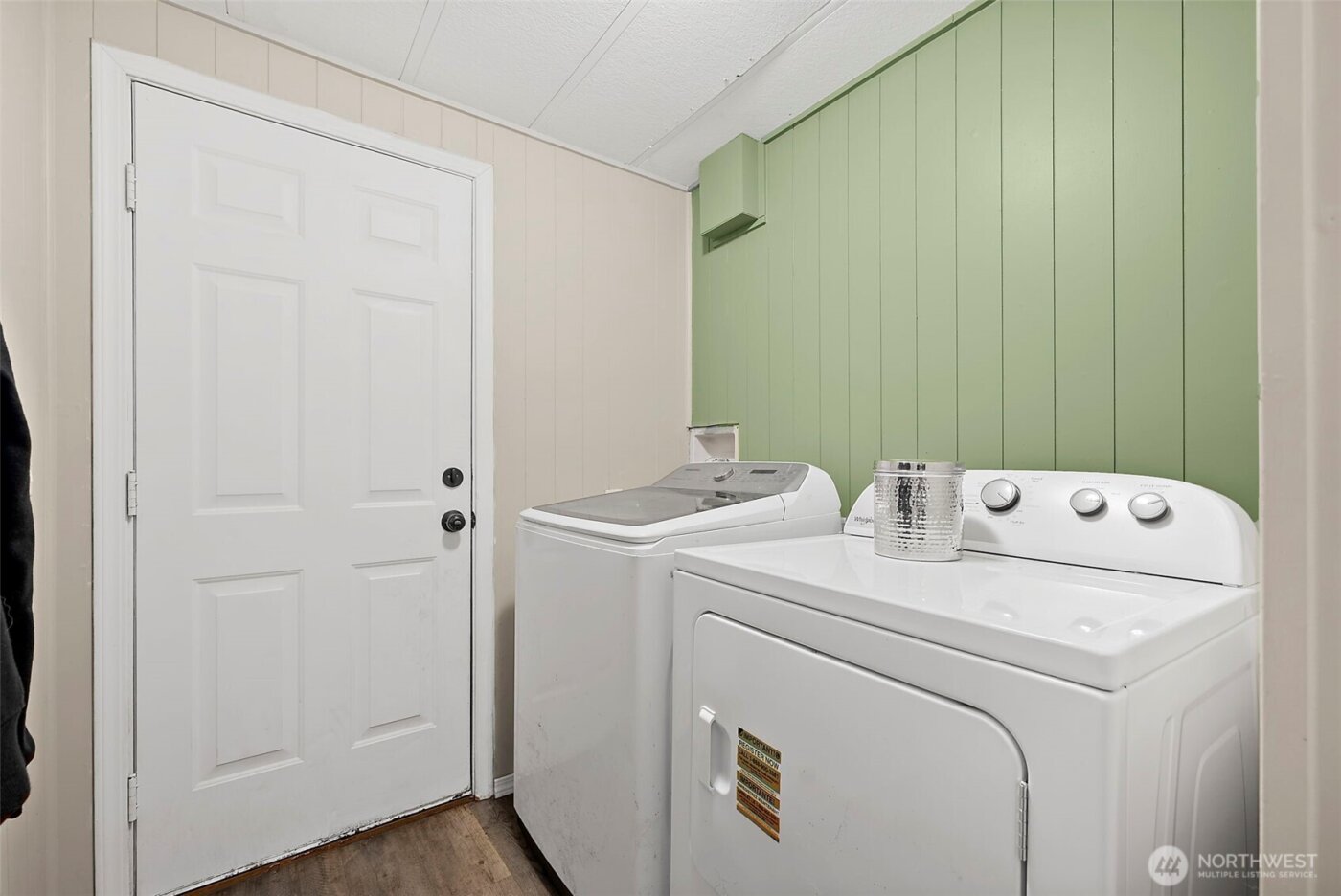 16503 Village Drive SE, Rainier, WA 98576