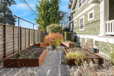 4003 Densmore Avenue N, Seattle, WA 98103 - Photo 20