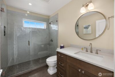 4003 Densmore Avenue N, Seattle, WA 98103 - Photo 7