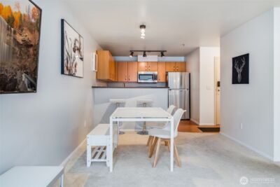 4020 Aurora Avenue N #403, Seattle, WA 98104 - Photo 17