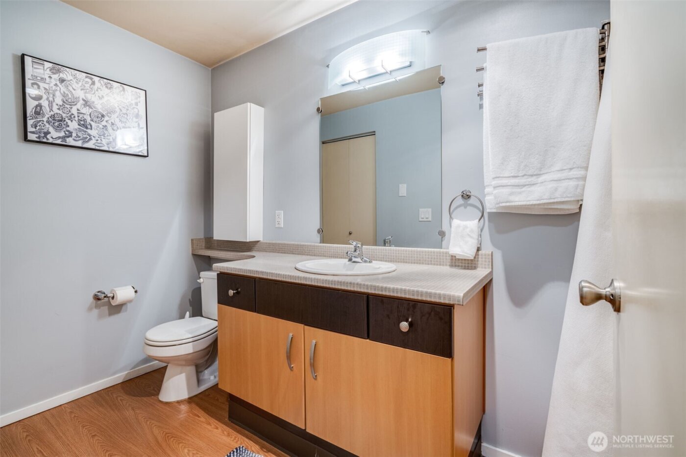 4020 Aurora Avenue N #403, Seattle, WA 98104