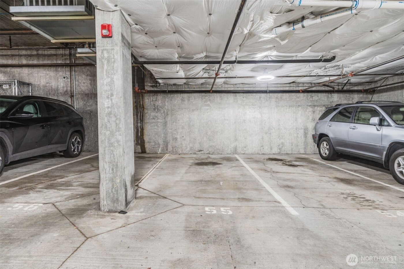 4020 Aurora Avenue N #403, Seattle, WA 98104