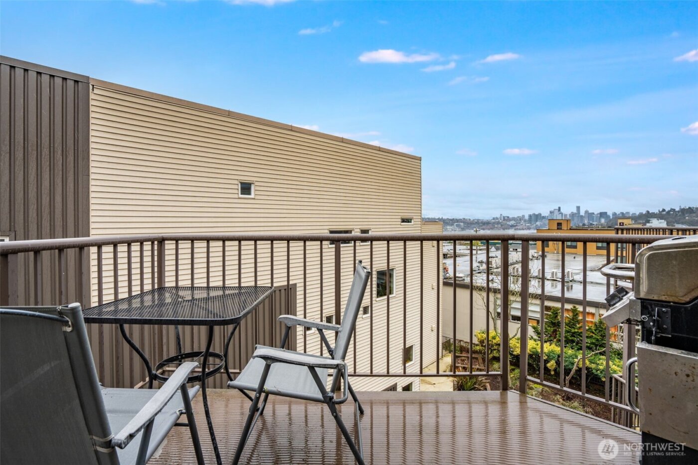 4020 Aurora Avenue N #403, Seattle, WA 98104