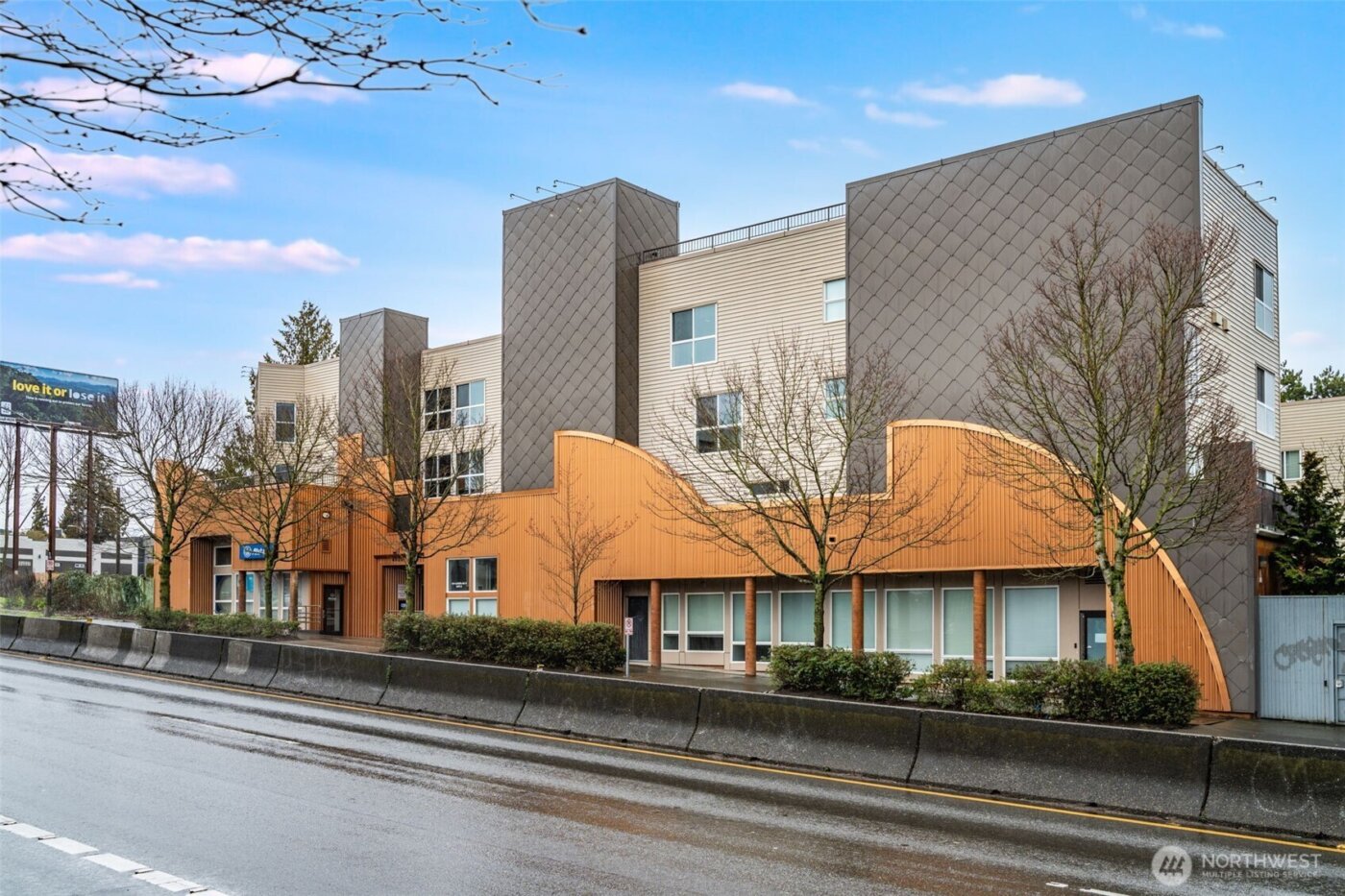 4020 Aurora Avenue N #403, Seattle, WA 98104