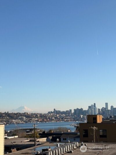 4020 Aurora Avenue N #403, Seattle, WA 98104 - Photo 36