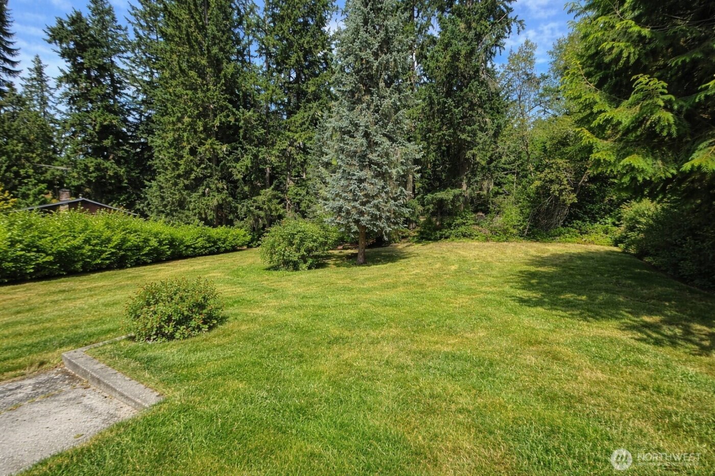 7111 meadowdale beach Road , Edmonds, WA 98026