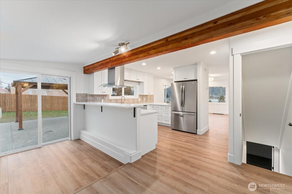 124 Boetzkes Avenue , Manson, WA 98831