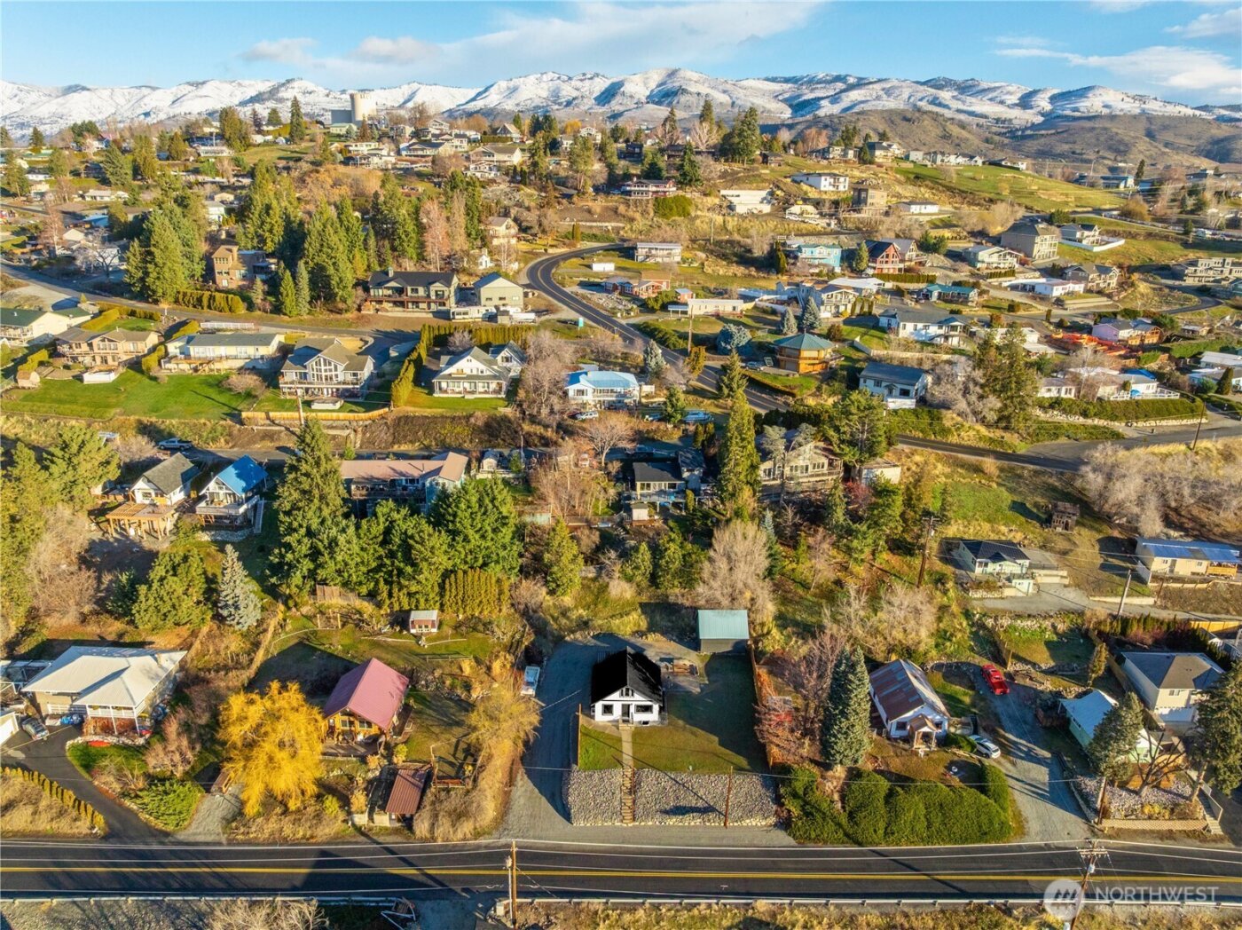 124 Boetzkes Avenue , Manson, WA 98831