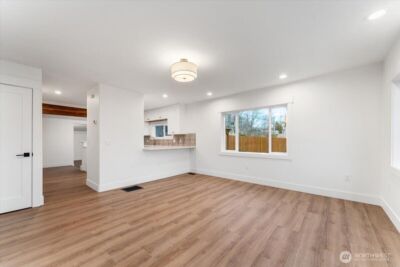 124 Boetzkes Avenue , Manson, WA 98831 - Photo 8