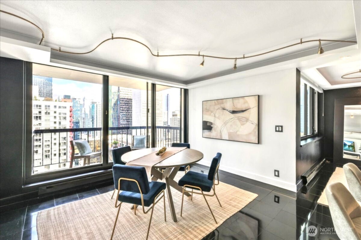 2100 3rd Avenue #2206, Seattle, WA 98101