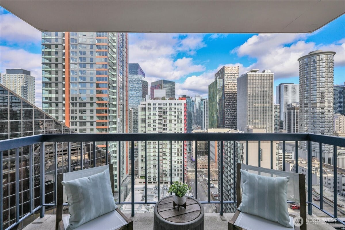 2100 3rd Avenue #2206, Seattle, WA 98101