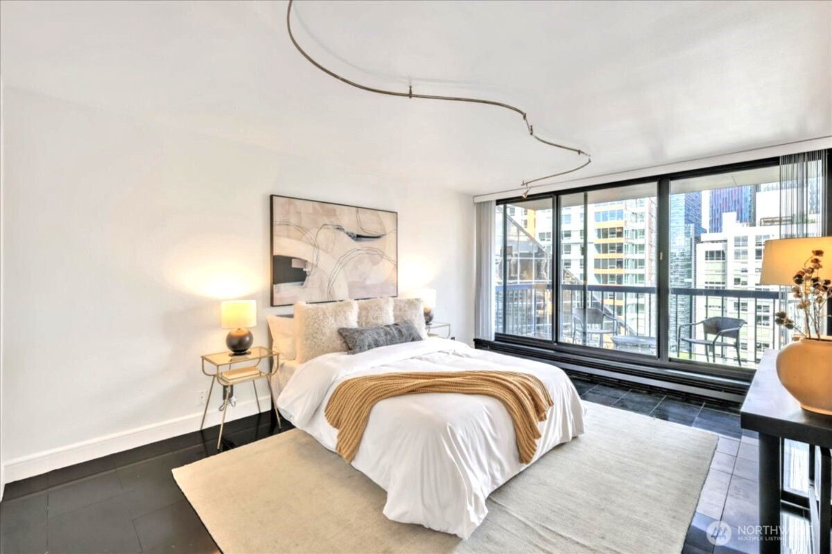 2100 3rd Avenue #2206, Seattle, WA 98101