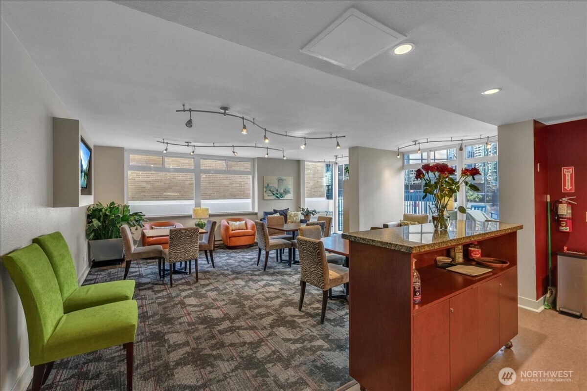 2100 3rd Avenue #2206, Seattle, WA 98101