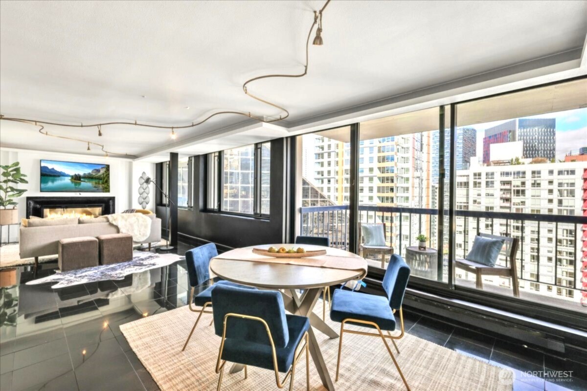 2100 3rd Avenue #2206, Seattle, WA 98101