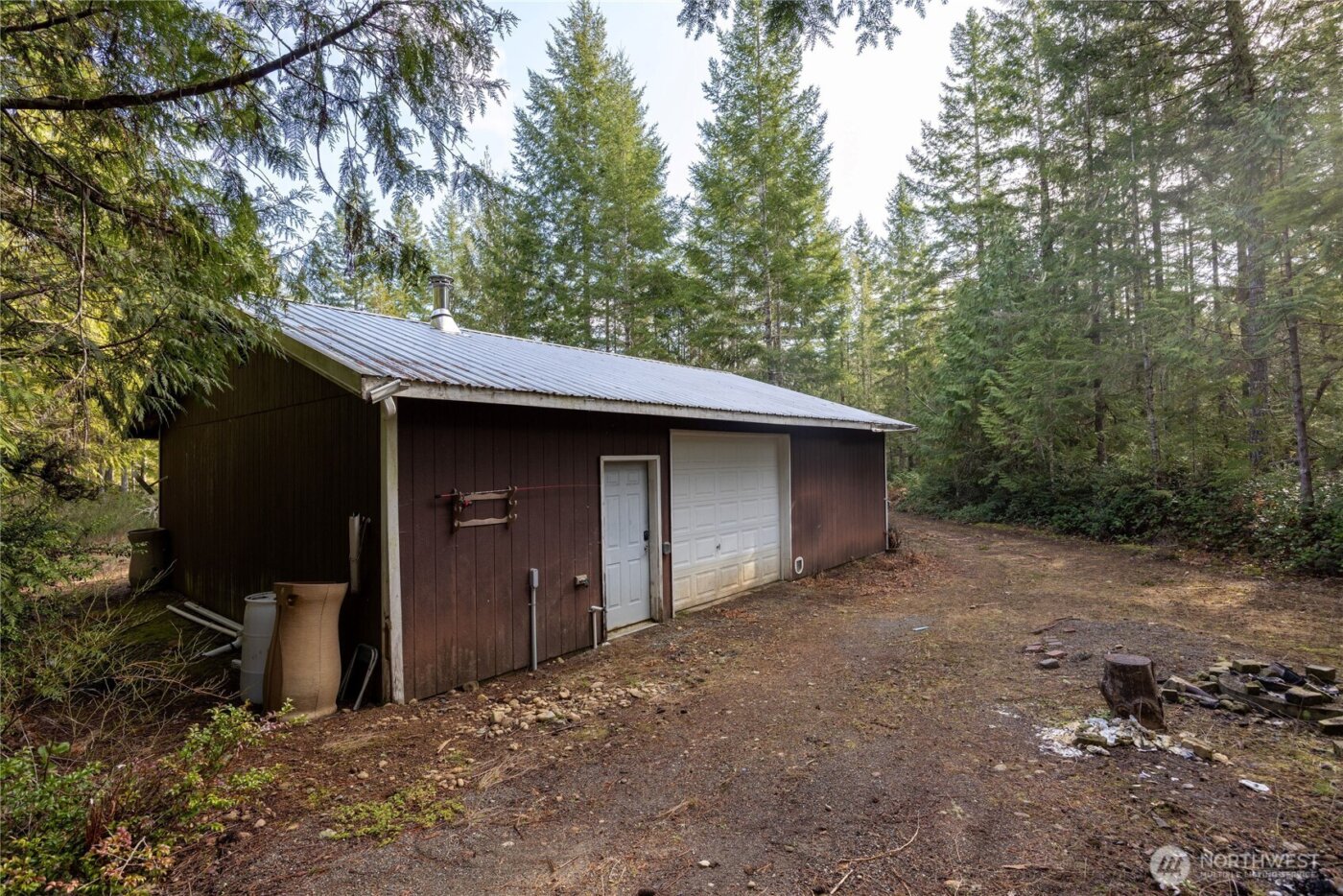 260 NE Kissin Tree Lane , Tahuya, WA 98588