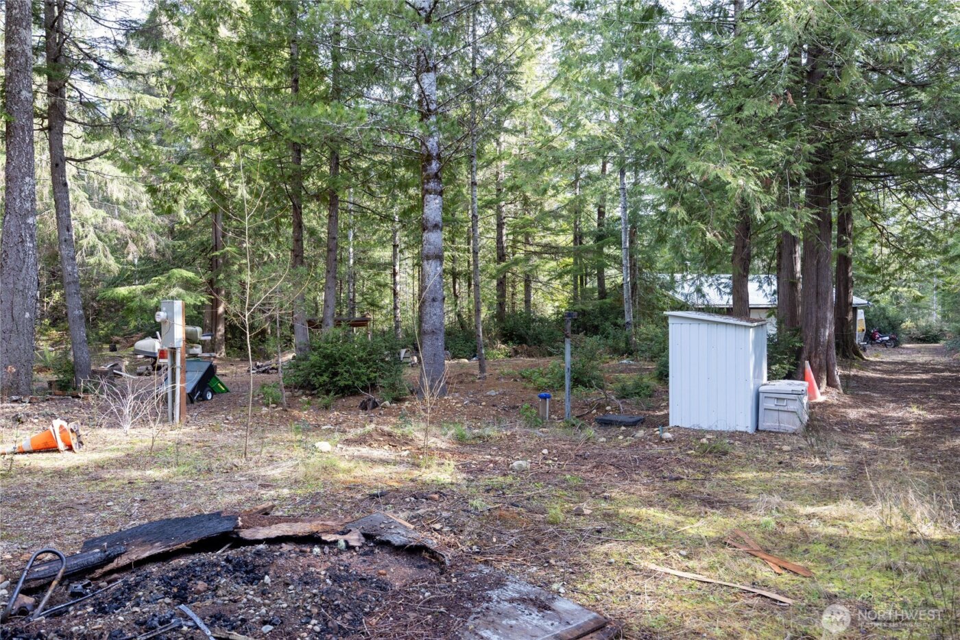 260 NE Kissin Tree Lane , Tahuya, WA 98588