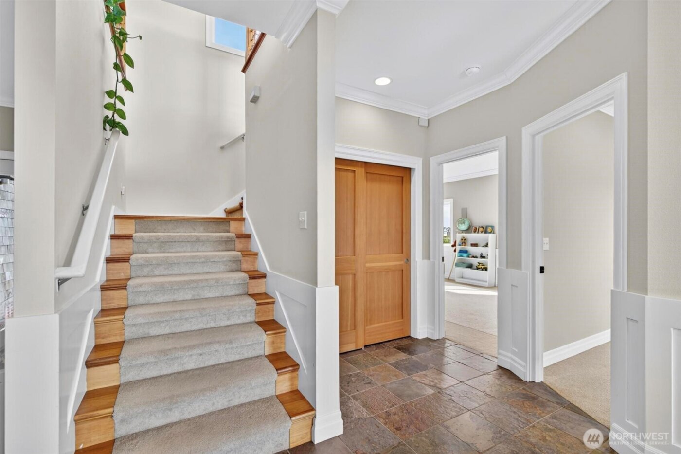 470 W Wind Street , Ocean Shores, WA 98569