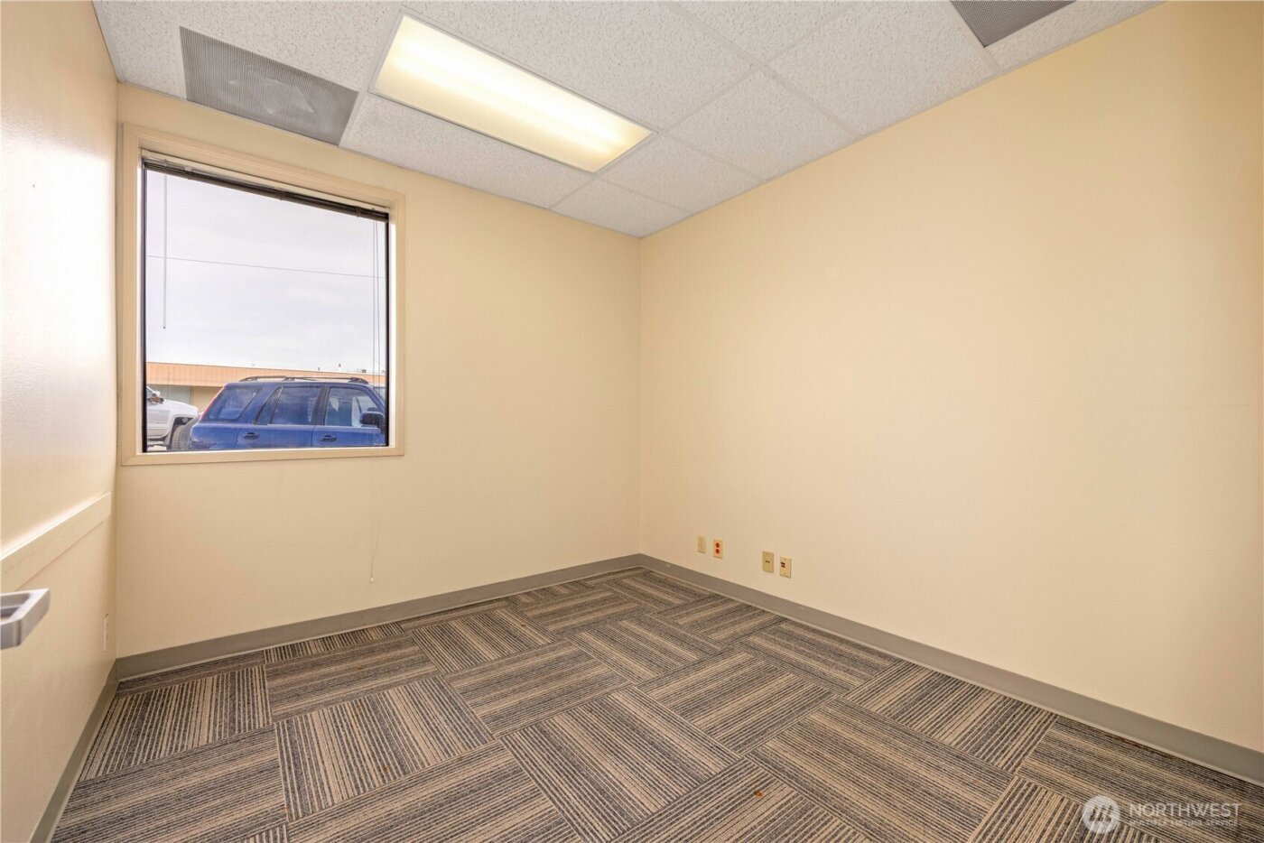 325 N Chelan Avenue #A, Wenatchee, WA 98801