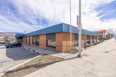 325 N Chelan Avenue #A, Wenatchee, WA 98801 - Photo 3