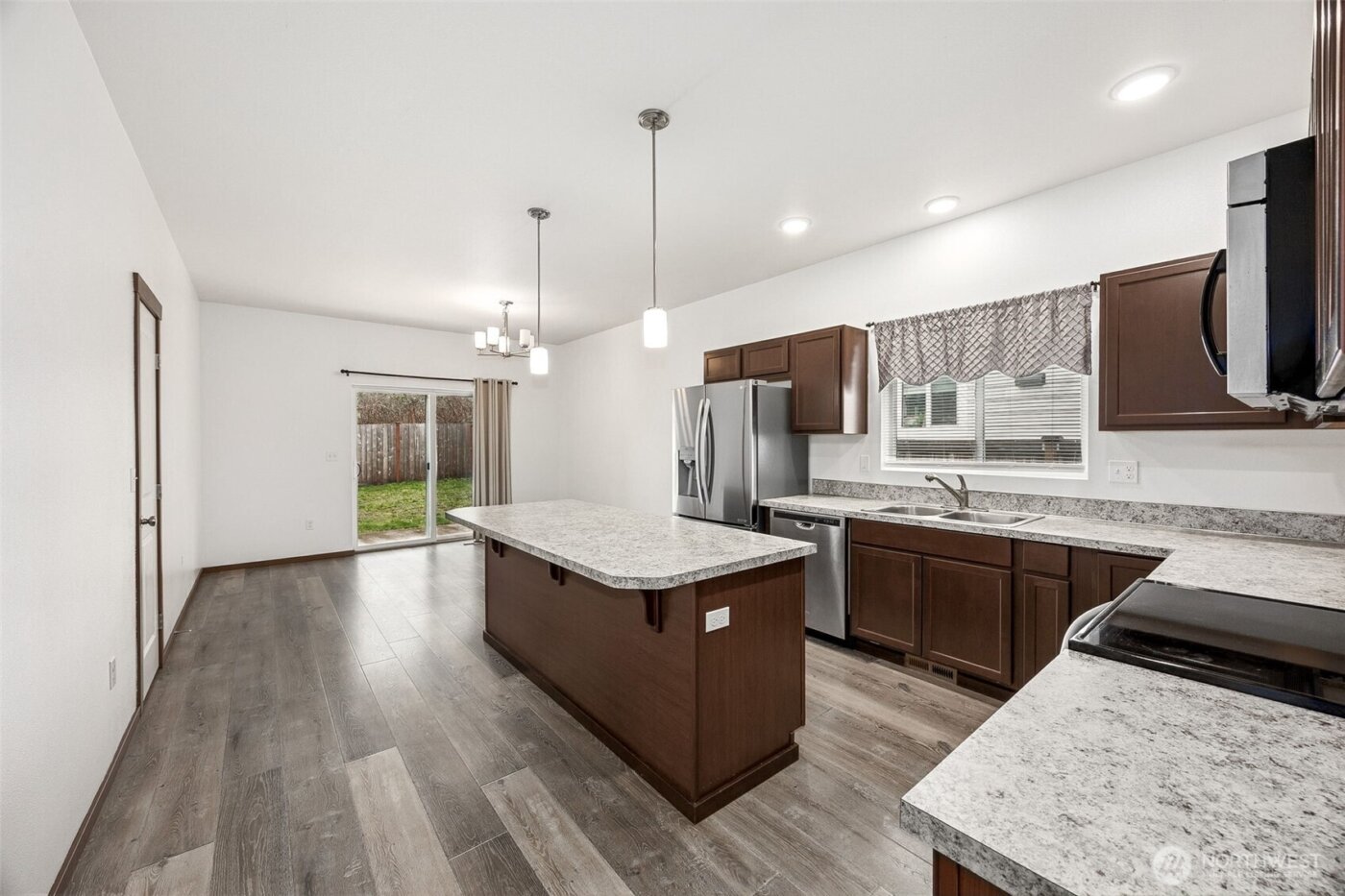 323 Briar Lane S, Tenino, WA 98589