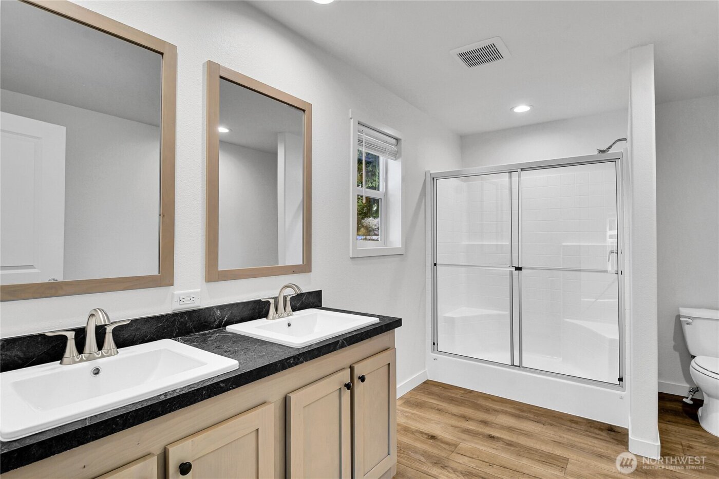 18425 NE 95th Street #218, Redmond, WA 98052