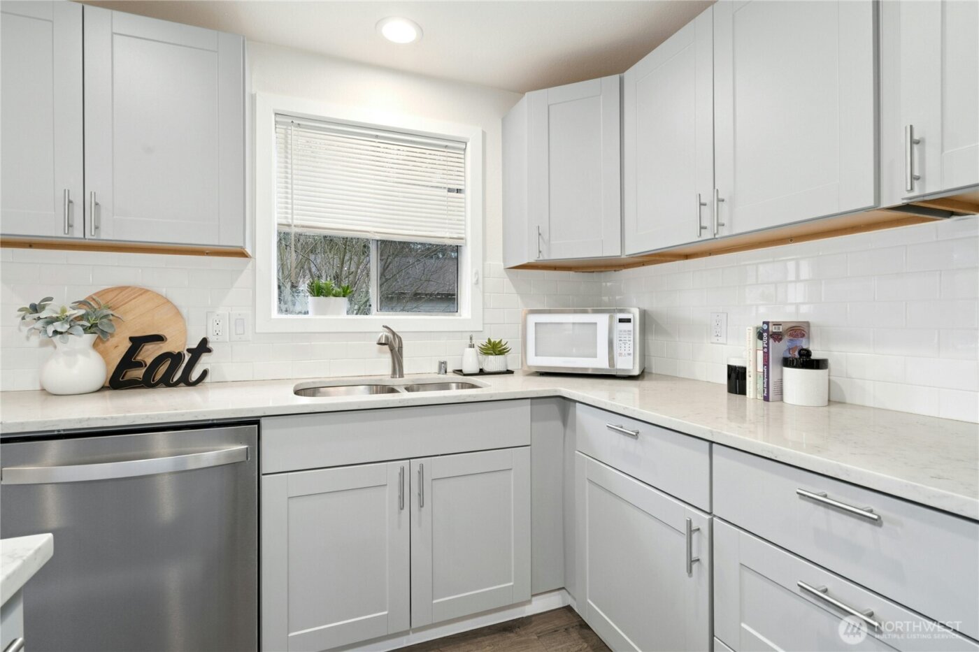 7909 218th Street SW #6, Edmonds, WA 98026