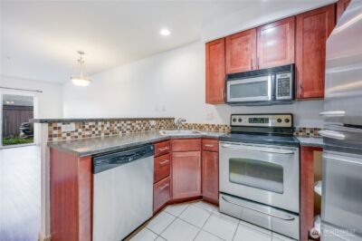 7322 Rainer Avenue S #107, Seattle, WA 98108 - Photo 10