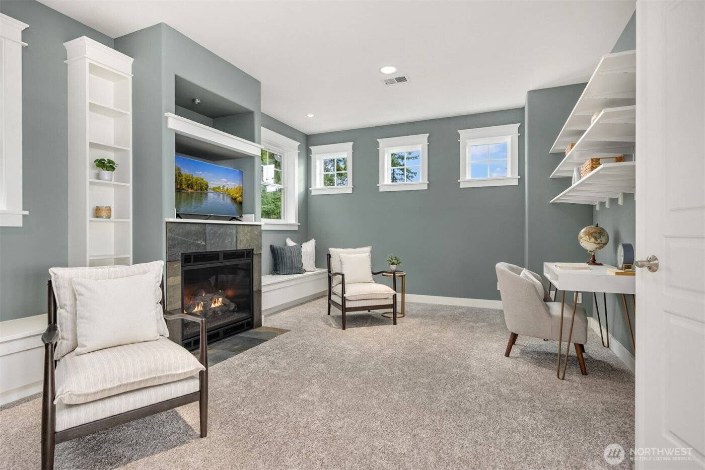 37918 Vista Key Drive NE, Hansville, WA 98340