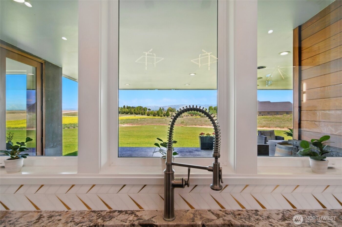 126 Red Hawk Road , Walla Walla, WA 99362