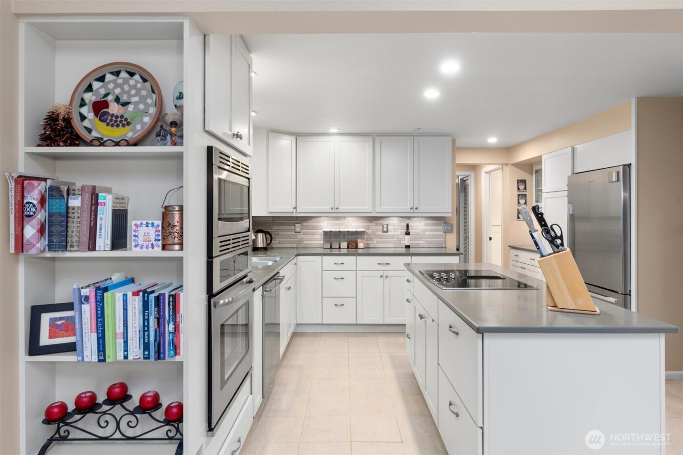 16425 266th Avenue SE, Issaquah, WA 98027