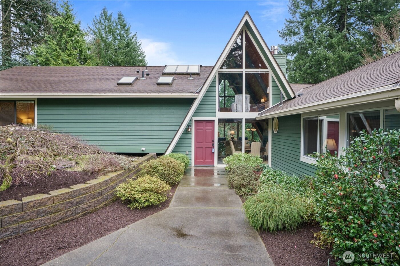 16425 266th Avenue SE, Issaquah, WA 98027