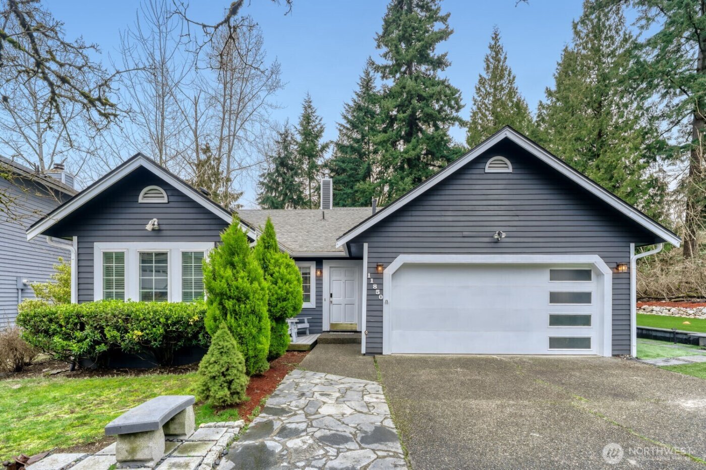 11850 NE 105th Lane , Kirkland, WA 98033