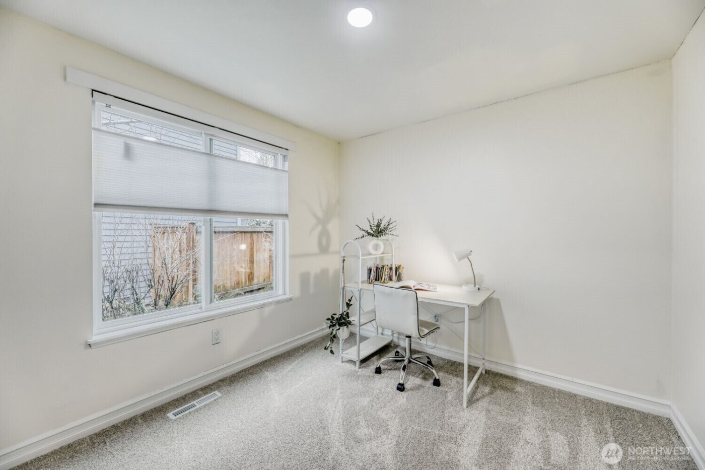 11850 NE 105th Lane , Kirkland, WA 98033