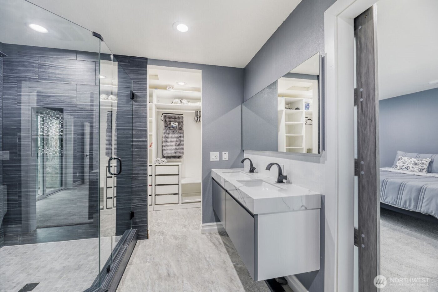 11850 NE 105th Lane , Kirkland, WA 98033