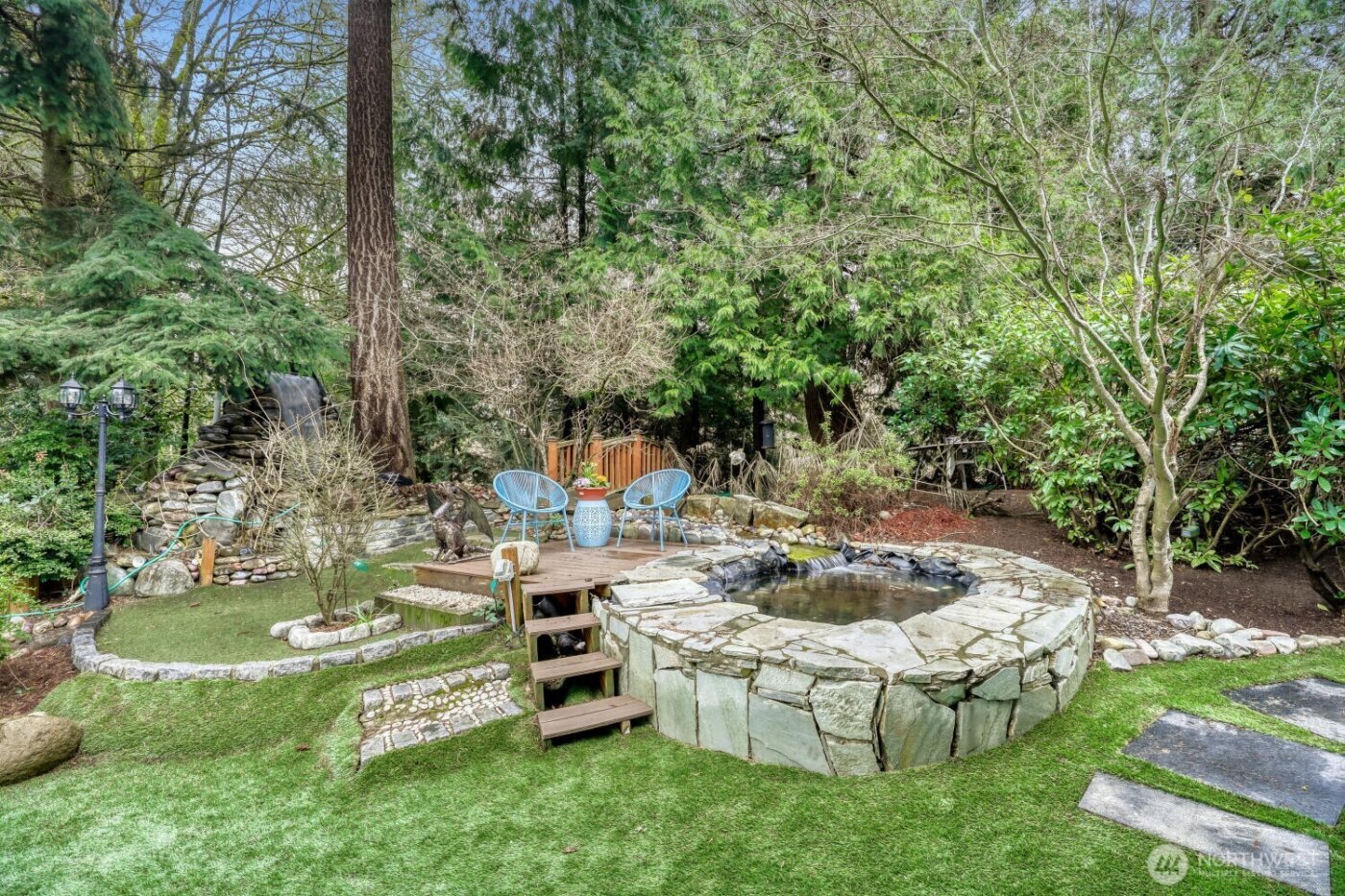 11850 NE 105th Lane , Kirkland, WA 98033