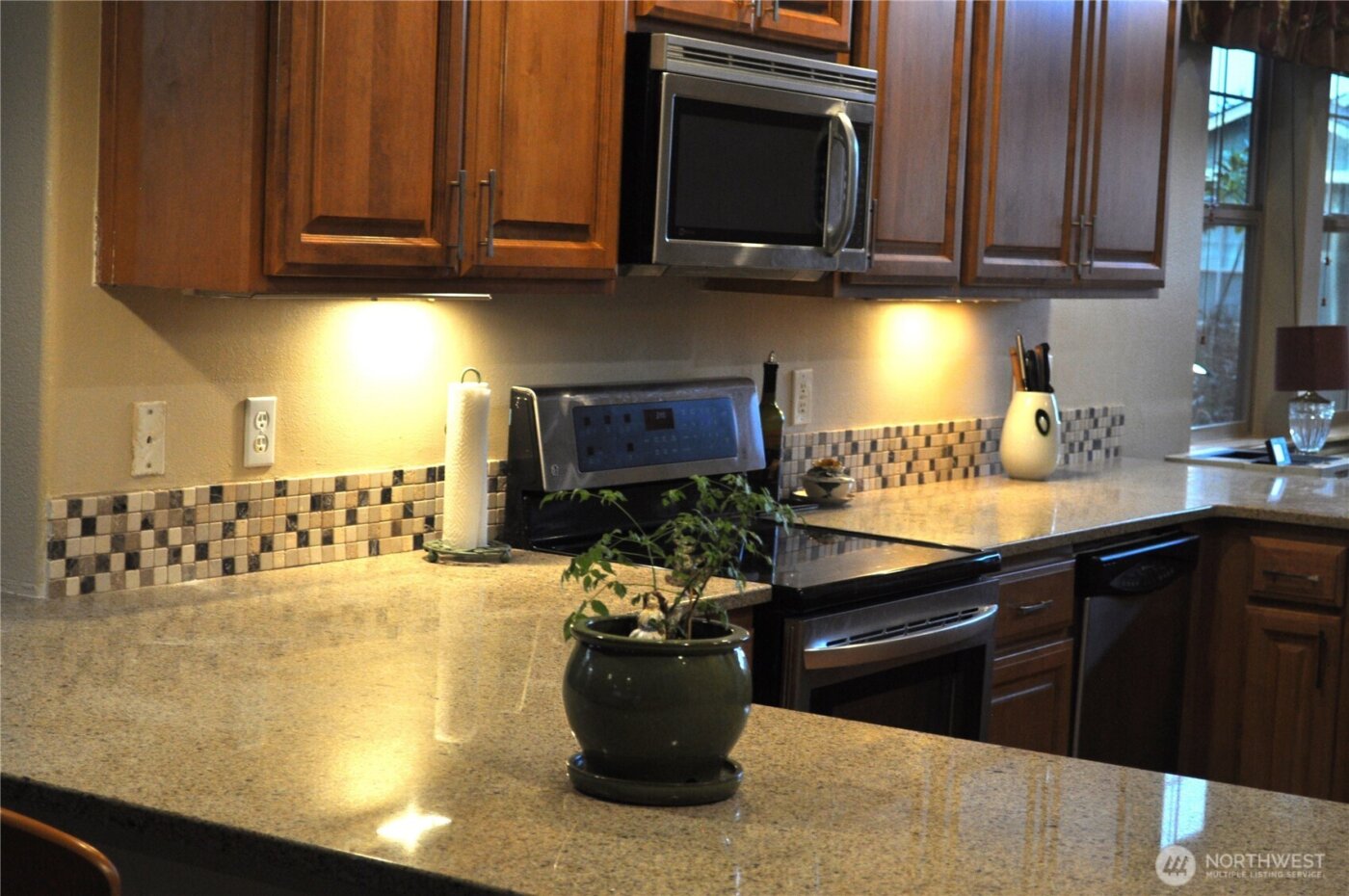 8650 Bainbridge Loop NE, Lacey, WA 98516