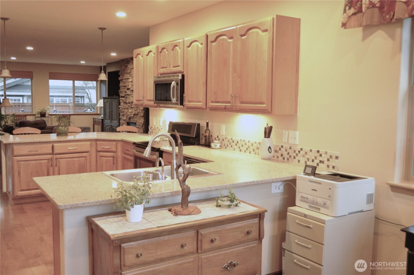 8650 Bainbridge Loop NE, Lacey, WA 98516