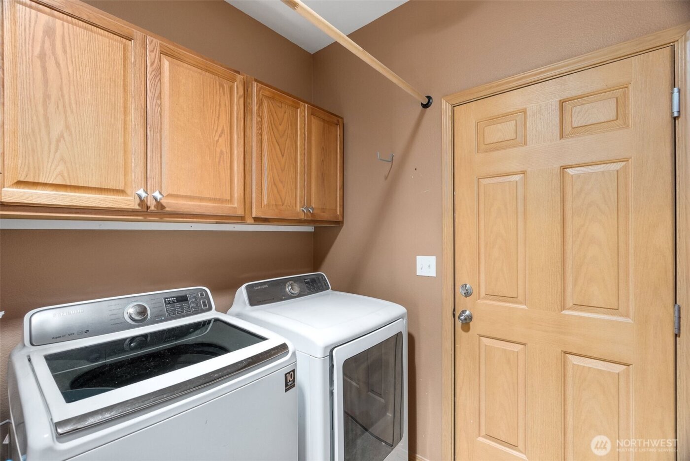 8650 Bainbridge Loop NE, Lacey, WA 98516