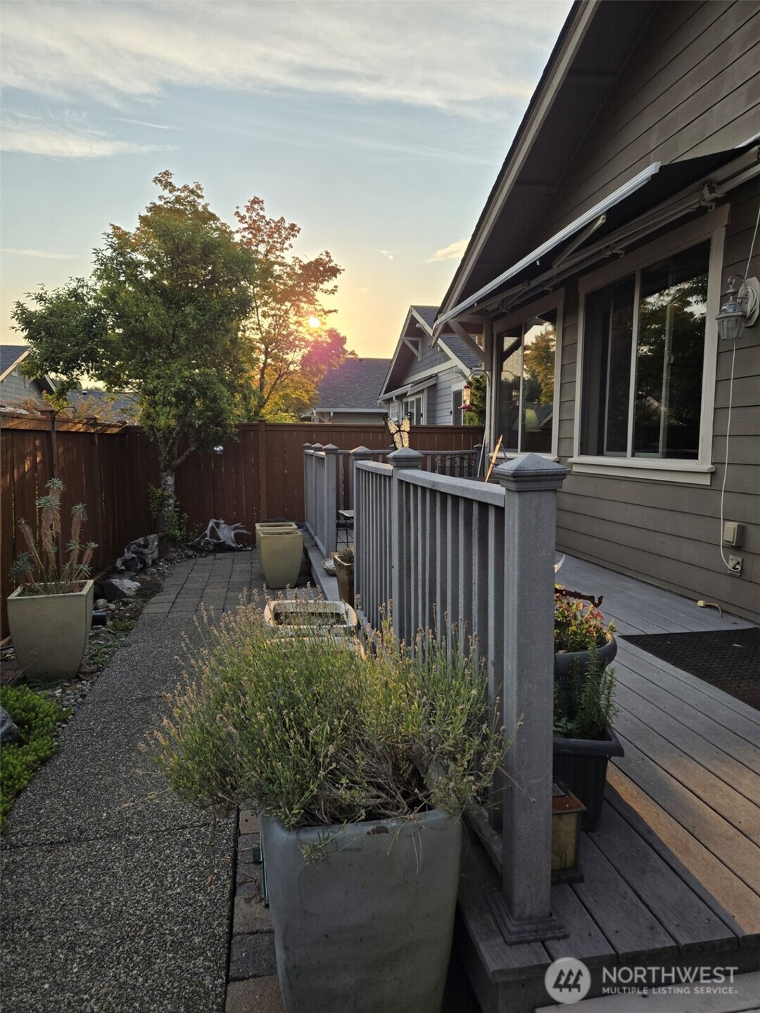 8650 Bainbridge Loop NE, Lacey, WA 98516