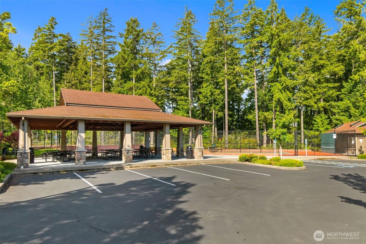 8650 Bainbridge Loop NE, Lacey, WA 98516