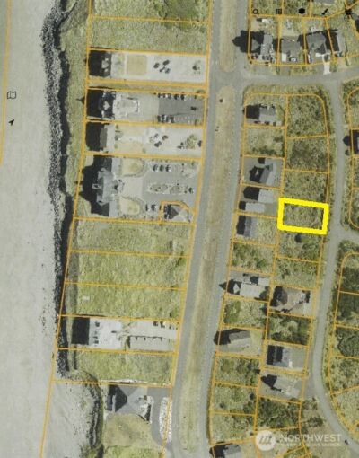 1407 Ocean Crest Avenue SW, Ocean Shores, WA 98569 - Photo 7