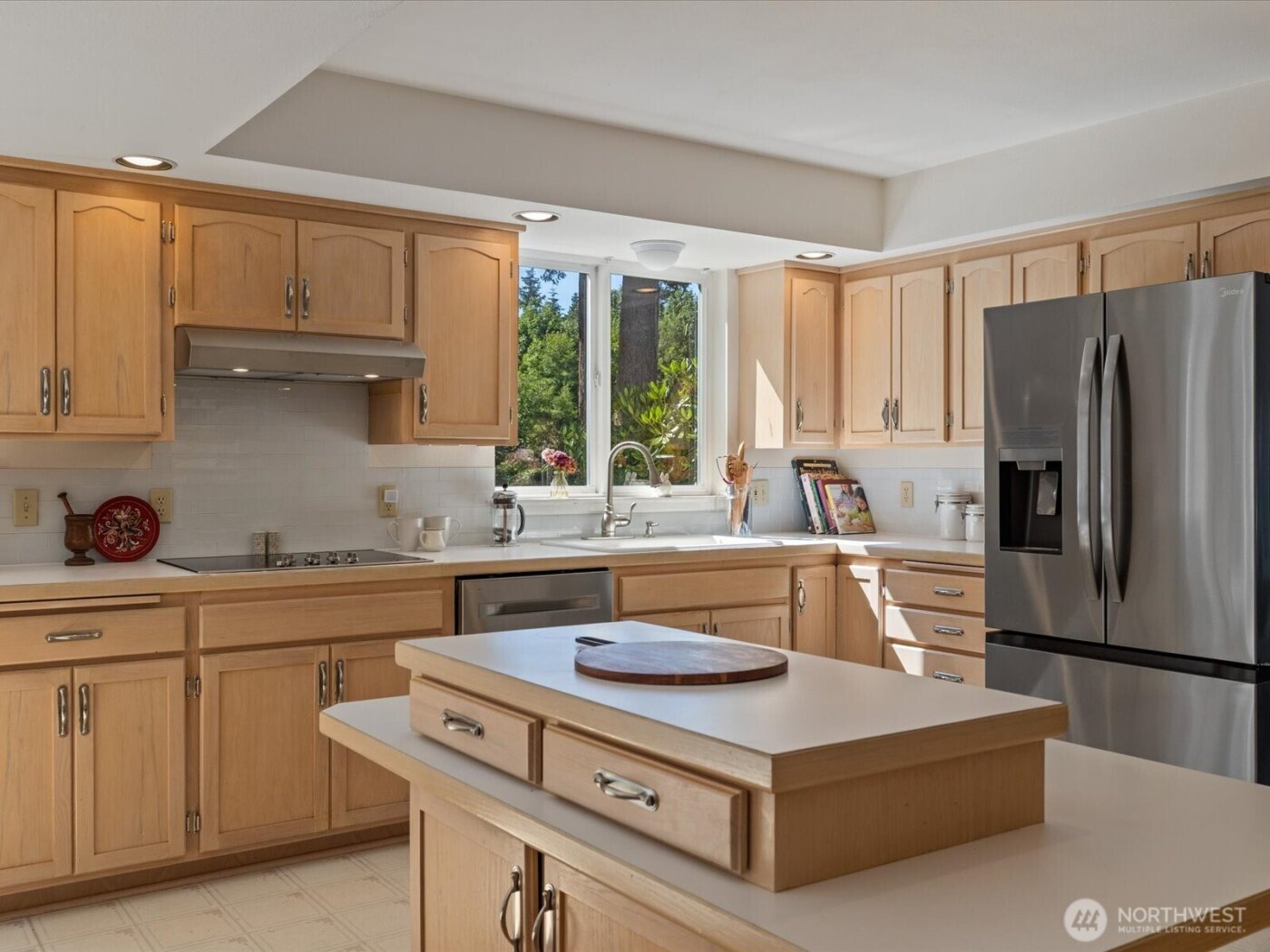 230 Rocky Mountain High Rd , Camano Island, WA 98282