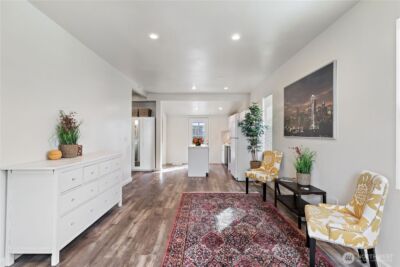 1521 E Spruce Street , Seattle, WA 98122